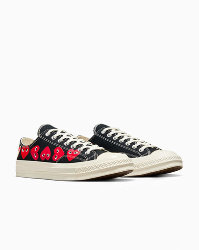 CONERSE MULTI HEARTS LOW TOP BLACK